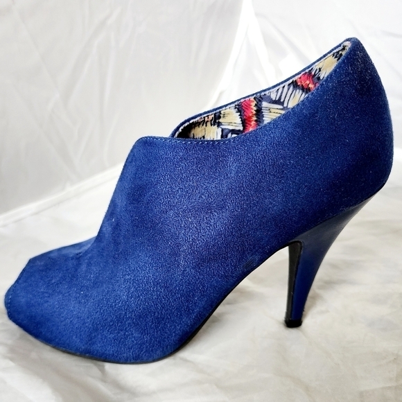 Christian Siriano Blue Suede High Heel Mule Open Toe Slip On Women's 5.5 EUC - Picture 5 of 12